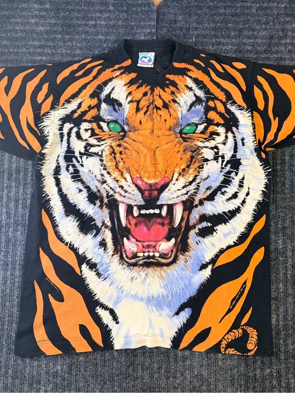 Vintage 1995 Liquid Blue Tiger AOP Shirt